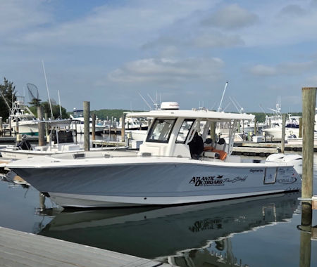The Robalo R300 is powered by twin 350 hp Yamahas. It will get you to the fishing grounds fast.